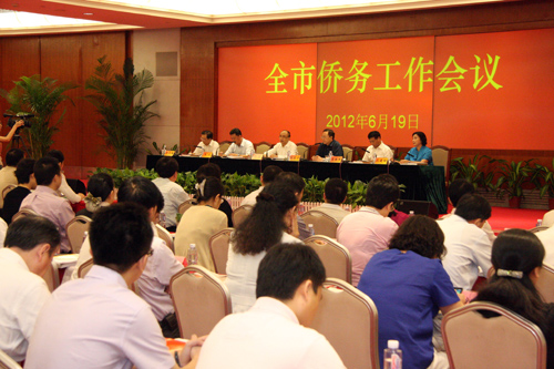 会议现场。李恩 摄