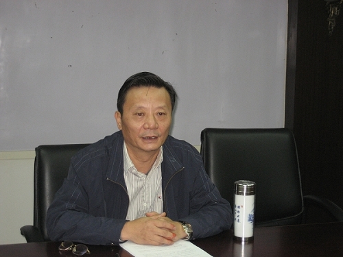 党组书记、主席李瑜同志作重要讲话。