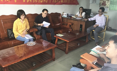吴少姬副主席听取精准扶贫工作汇报
