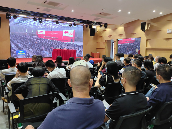 官网c4.jpg