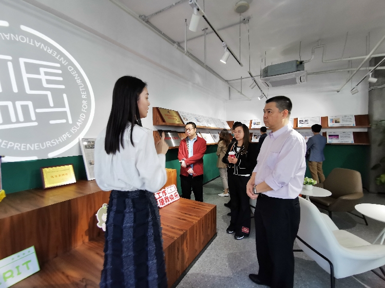 顺德区侨联带队深圳市进行留学人才工作考察调研1_副本.jpg