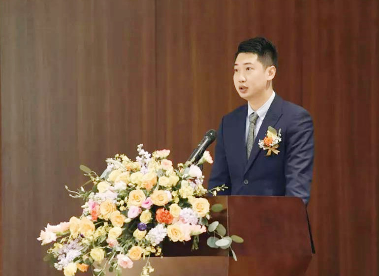 5市留学人员发展联合会第三届会长黄宇讲话.jpg