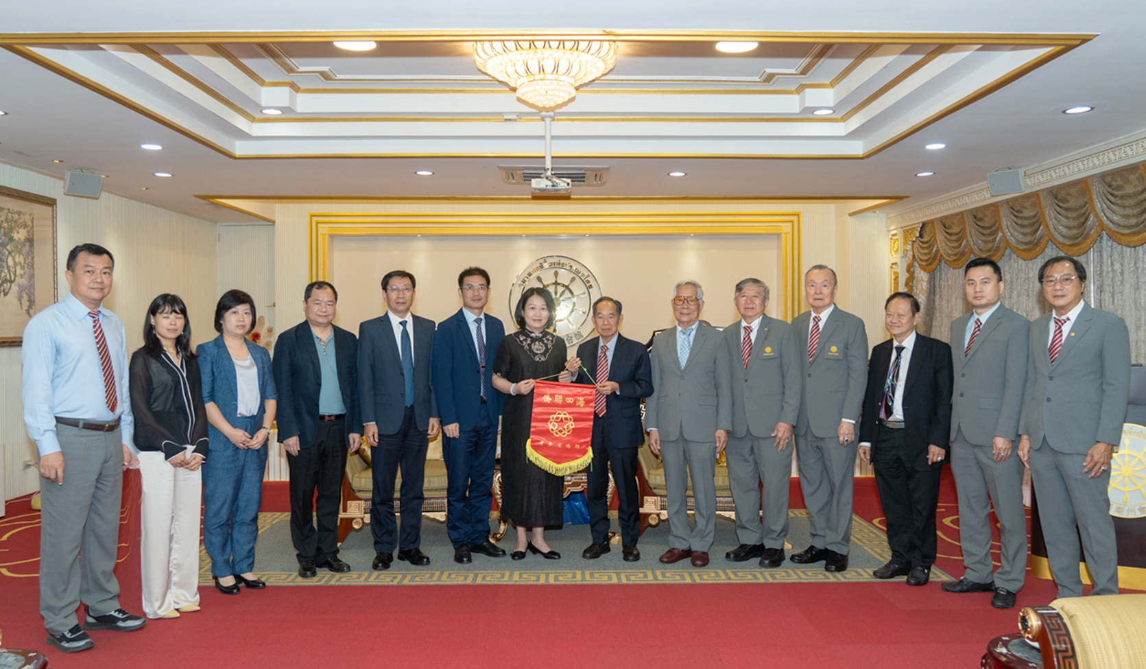 拜访泰国潮州会馆.png